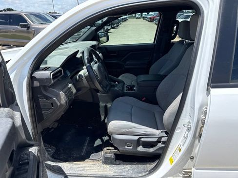 Used 2024 Toyota Tacoma SR5 RWD image 18