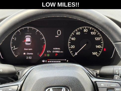 Used 2024 Honda Civic Sport image 3