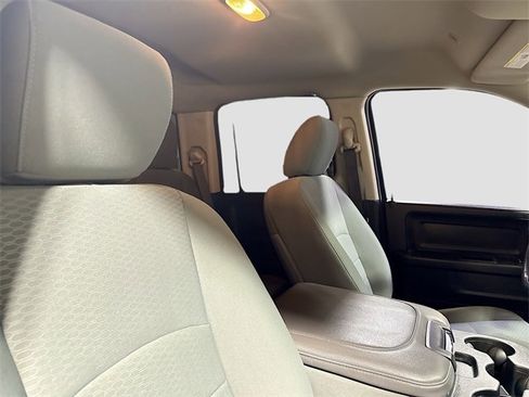 Used 2019 RAM 1500 Express image 27