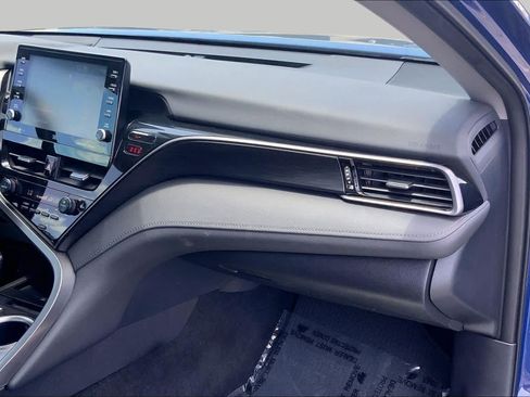 Used 2024 Toyota Camry XLE w/ Navigation Package FWD image 19