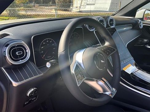 New 2026 Mercedes-Benz GLC 300 4MATIC image 5