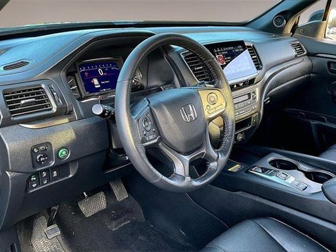 Certified 2024 Honda Passport TrailSport image 16