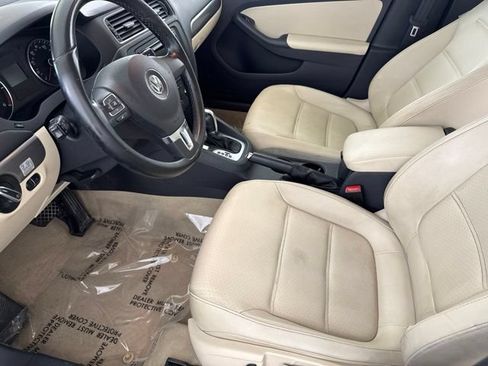 Used 2014 Volkswagen Jetta TDI FWD image 24