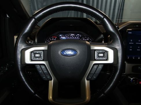 Used 2022 Ford F250 Lariat w/ Lariat Ultimate Package image 12