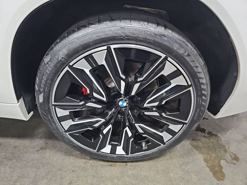 Certified 2025 BMW X3 xDrive30i w/ M Sport Package image 35