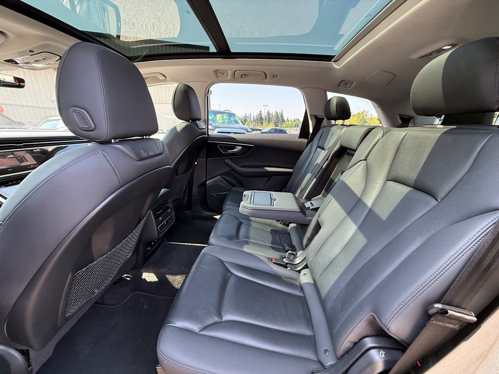 Used 2020 Audi Q7 3.0T Premium Plus AWD/4WD image 6