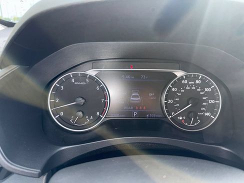 Used 2025 Nissan Altima 2.5 SV FWD image 16