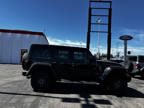 Used 2023 Jeep Wrangler Unlimited Rubicon 392 w/ Trailer Tow Package AWD/4WD image 6
