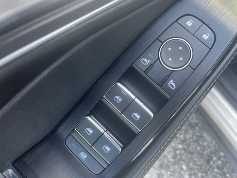 Certified 2023 Nissan Rogue Platinum image 20