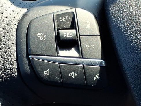Used 2024 Ford Escape ST-Line w/ Tech Pack #1 AWD/4WD image 23