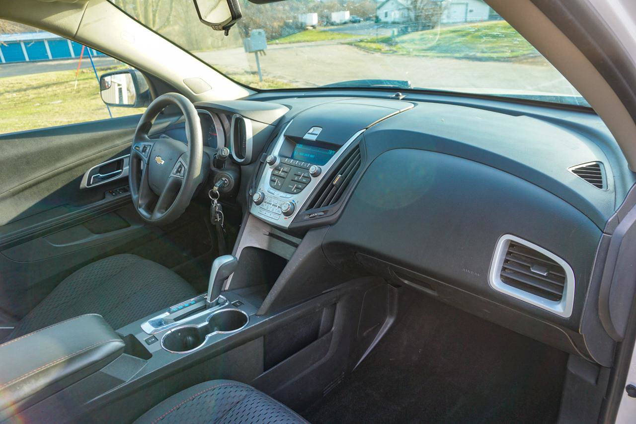 Used 2013 Chevrolet Equinox LS FWD image 21