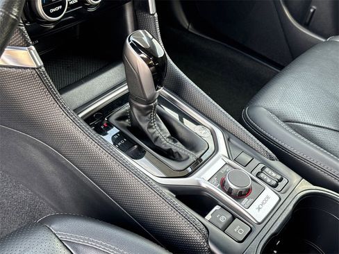 Used 2024 Subaru Forester Limited image 26