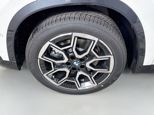 New 2026 BMW X1 xDrive28i w/ Convenience Package AWD/4WD image 30