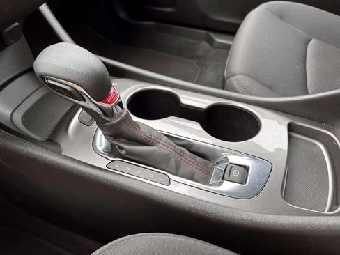 Used 2023 Chevrolet Malibu RS FWD image 25