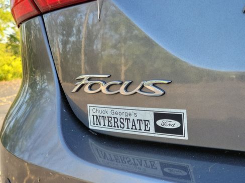 Used 2012 Ford Focus Titanium image 6