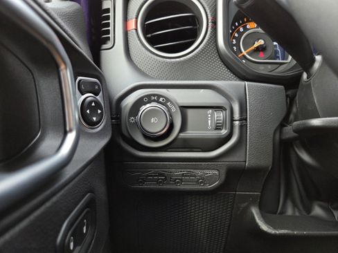 New 2026 Jeep Wrangler Unlimited Rubicon AWD/4WD image 42
