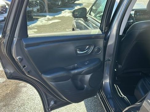 Used 2025 Honda HR-V EX-L image 22