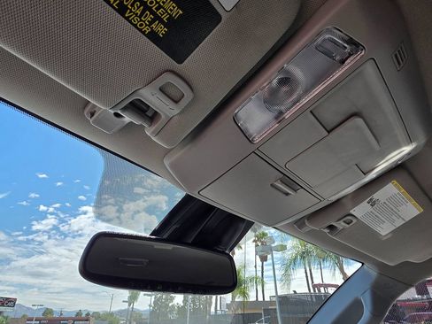 Used 2019 Toyota Tundra Limited w/ Limited Premium Package RWD image 40