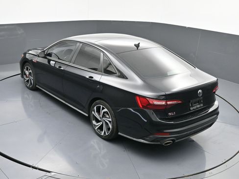 Used 2023 Volkswagen Jetta GLI Autobahn image 32