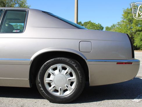 Used 1996 Cadillac Eldorado image 31