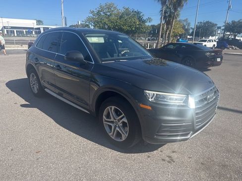 Used 2019 Audi Q5 2.0T Premium w/ Convenience Package image 1