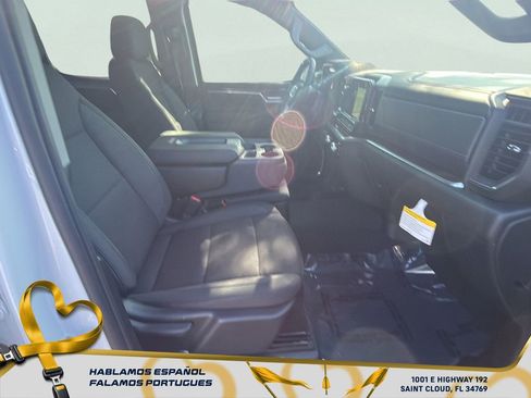 New 2026 GMC Sierra 1500 SLE image 32