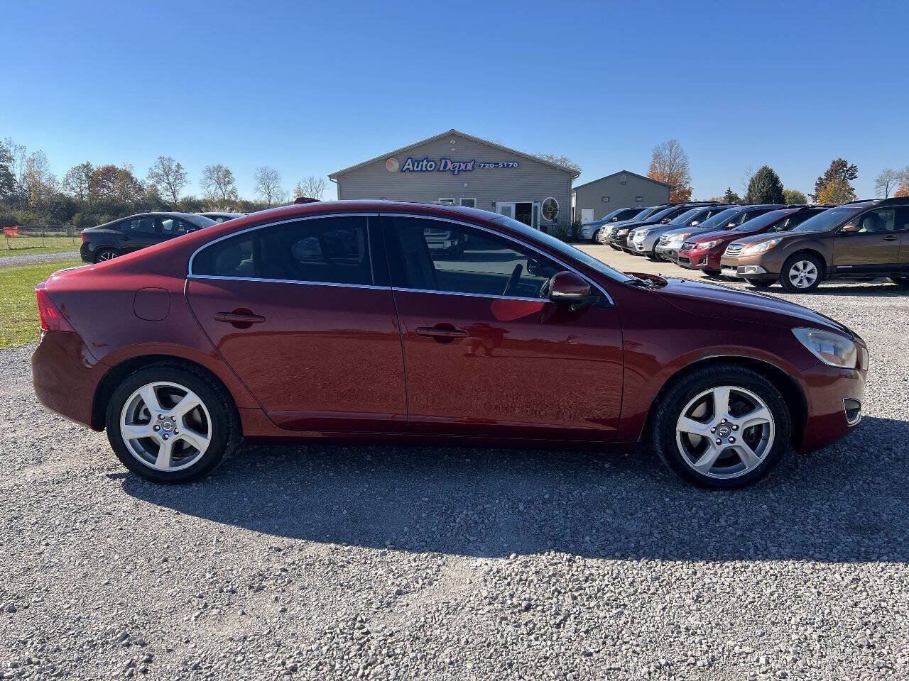 Used 2012 Volvo S60 T5 FWD image 2