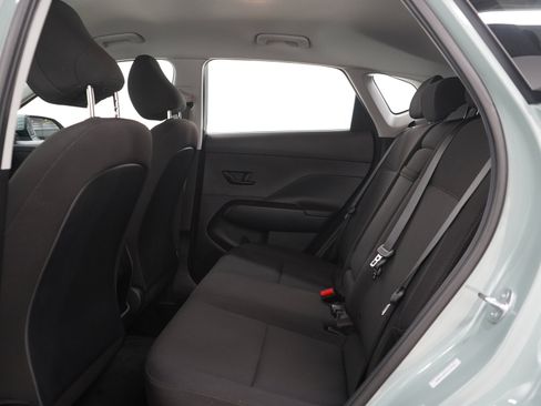 Used 2025 Hyundai Kona SE AWD/4WD image 14