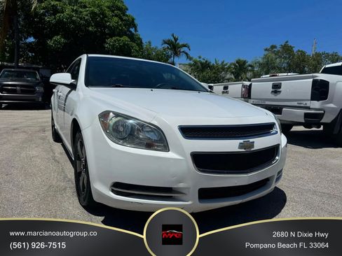 Used 2010 Chevrolet Malibu LT FWD image 1