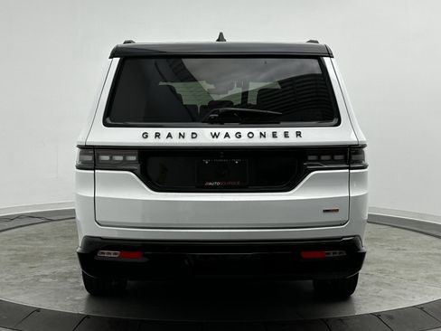 Used 2024 Jeep Grand Wagoneer L Series II w/ Quick Order Packagew 28T image 7