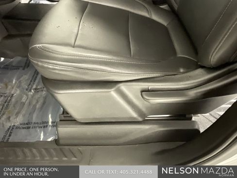 Used 2020 GMC Sierra 1500 4x4 Crew Cab image 25