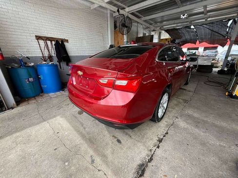 Used 2016 Chevrolet Malibu LT image 7