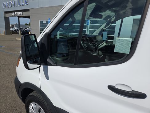 Used 2024 Ford Transit 250 Low Roof w/ Exterior Upgrade Package image 10