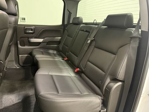 Used 2018 Chevrolet Silverado 1500 LT w/ Texas Edition AWD/4WD image 15