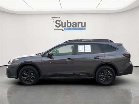 Used 2020 Subaru Outback Onyx Edition XT image 4