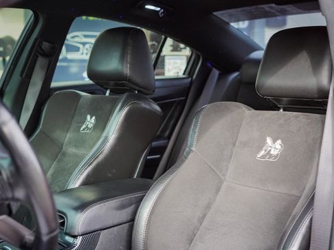 Used 2020 Dodge Charger Scat Pack RWD image 13