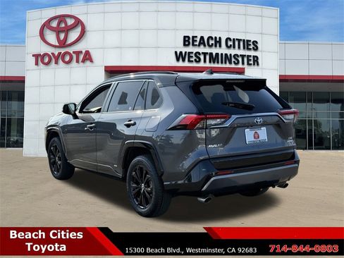 Certified 2022 Toyota RAV4 XSE image 8