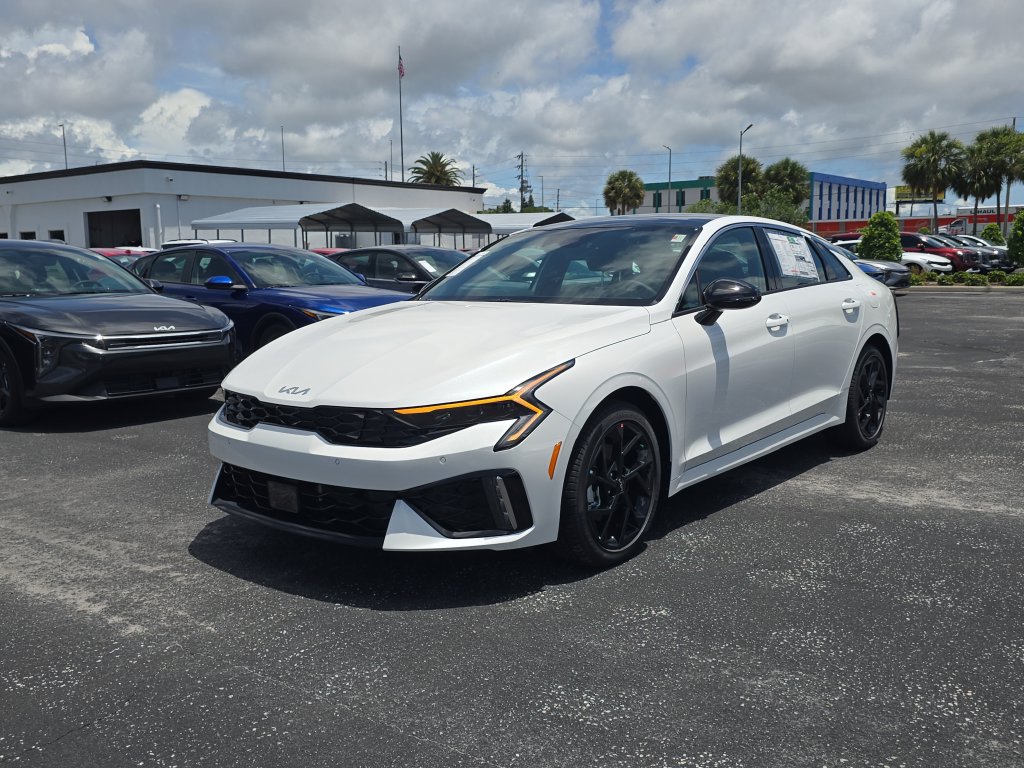 New 2026 Kia K5 GT-Line w/ GT-Line Premium Package FWD image 4