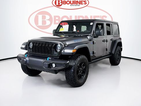 Used 2024 Jeep Wrangler Unlimited AWD/4WD image 5