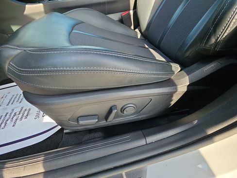 Used 2022 Kia K5 GT-Line image 12