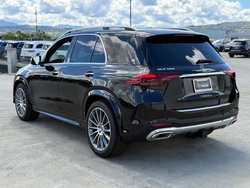 Used 2025 Mercedes-Benz GLE 580 4MATIC image 9
