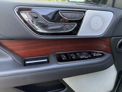 Certified 2023 Lincoln Navigator Reserve image 13