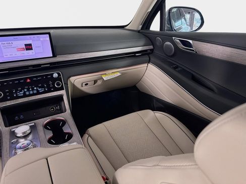 New 2026 Genesis GV80 2.5T Prestige image 26