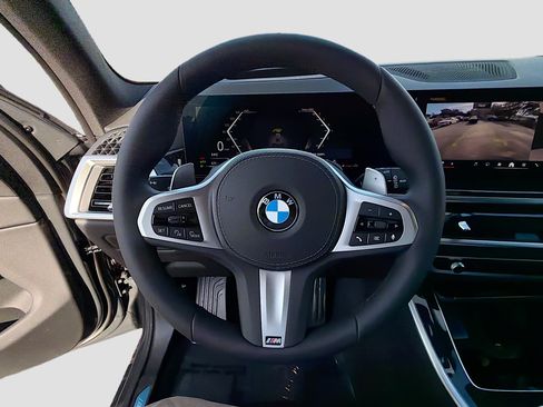 New 2026 BMW X5 xDrive40i w/ M Sport Package AWD/4WD image 38