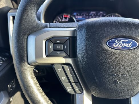 Used 2021 Ford F250 Lariat w/ Lariat Ultimate Package image 19