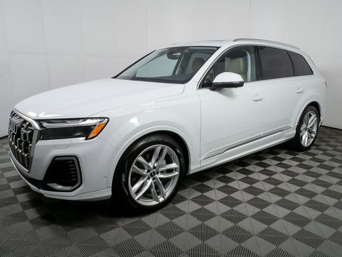 New 2025 Audi Q7 3.0T Premium Plus image 29