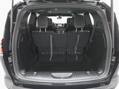 New 2026 Chrysler Pacifica Select image 26