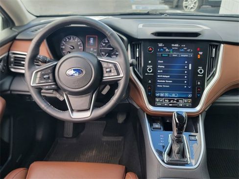 Used 2022 Subaru Outback Touring image 17