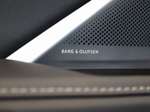 Used 2026 Acura MDX w/ Technology Package image 14