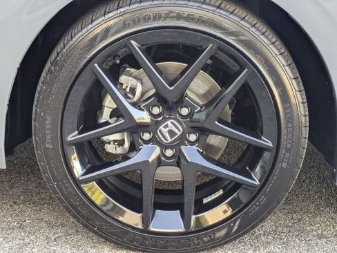 Certified 2025 Honda Civic Sport image 22